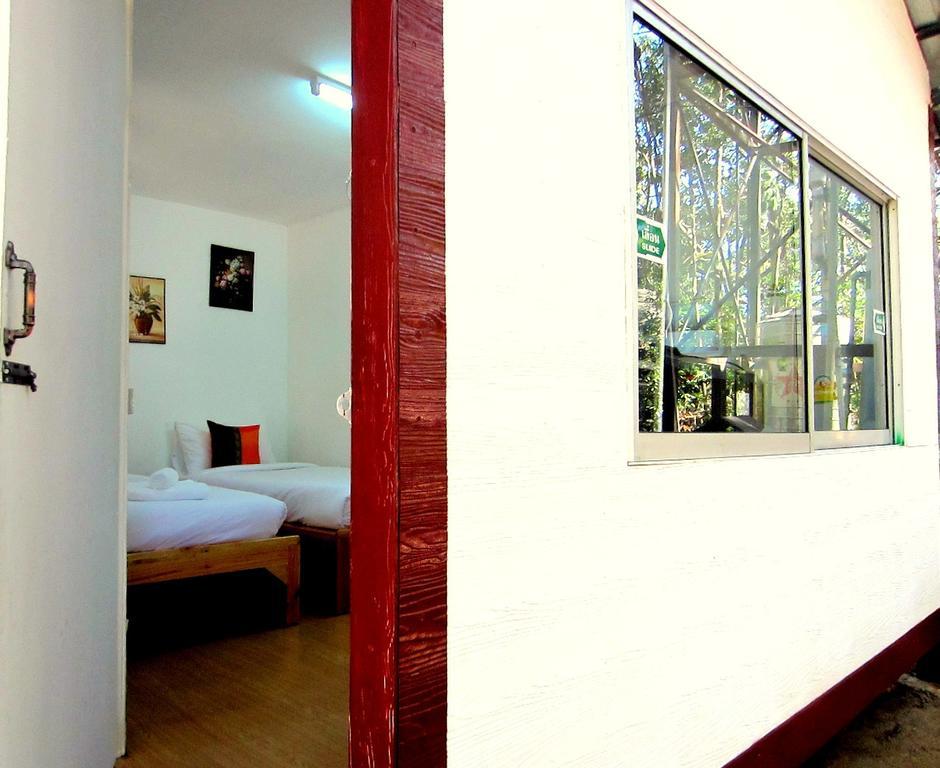 Golden Teak Homestay Mae Rim Exterior foto
